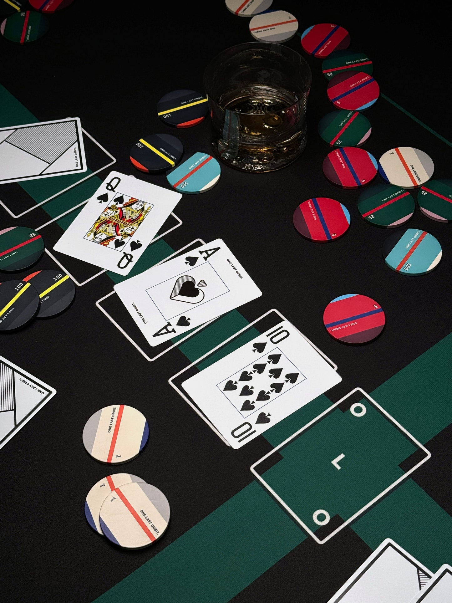 [12-Deck Poker Set] Geometric Striped Texas Hold'em Poker